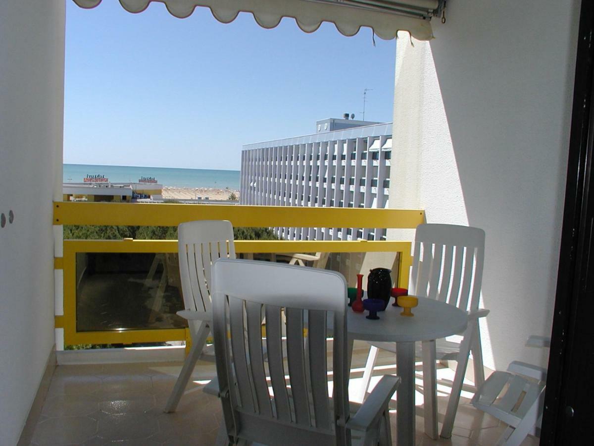 Complesso Solarium Apartman Bibione Kültér fotó